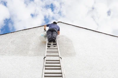 Peinture extérieure à Sainte-Foy-l'Argentière — façades et ravalement